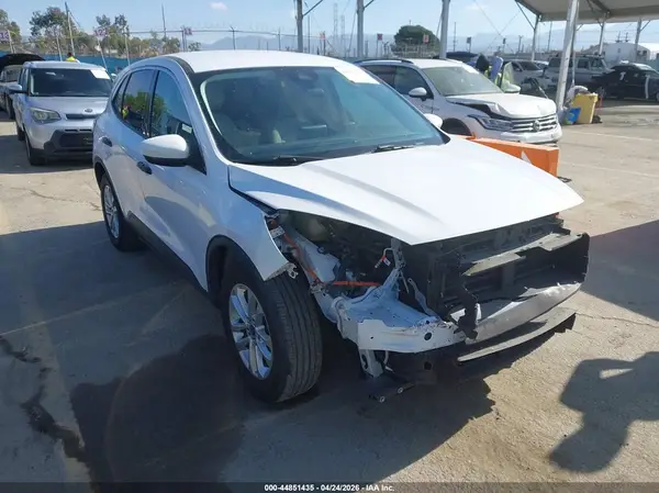 1FMCU0BZ9MUA90966 2021 FORD ESCAPE - Image 1