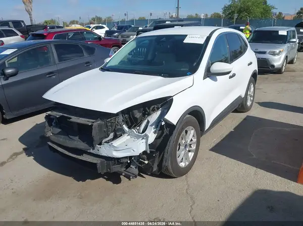 1FMCU0BZ9MUA90966 2021 FORD ESCAPE - Image 2