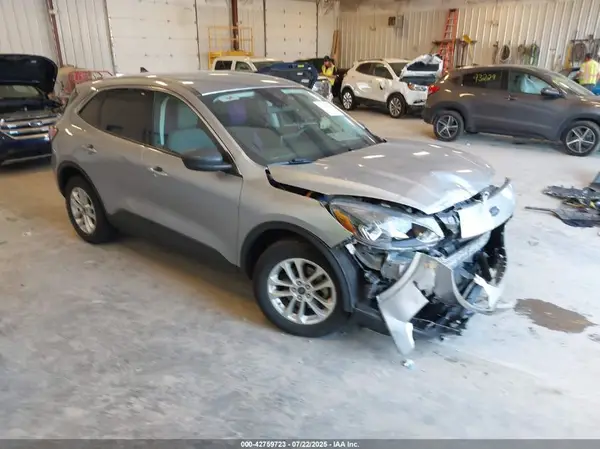 1FMCU0BZ9NUA15329 2022 FORD ESCAPE - Image 1