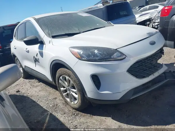 1FMCU0BZ9NUA71013 2022 FORD ESCAPE - Image 1