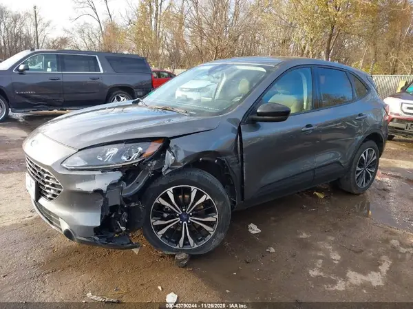 1FMCU0BZXMUA27830 2021 FORD ESCAPE - Image 2