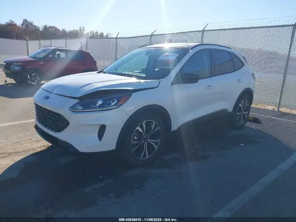 1FMCU0BZXNUB07906 2022 FORD ESCAPE - Image 2