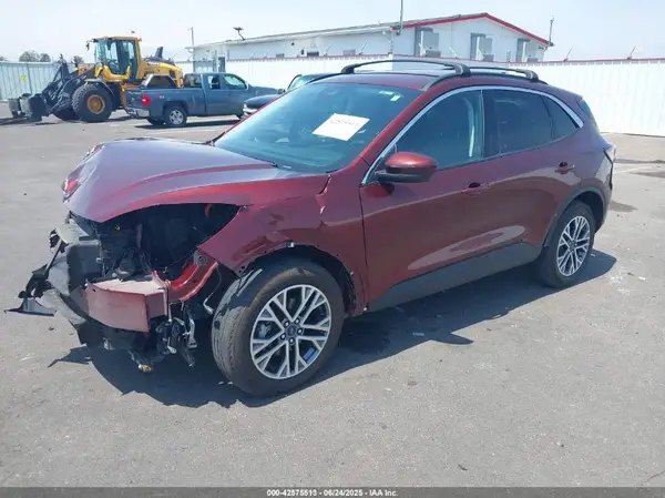 1FMCU0CZ0MUA01879 2021 FORD ESCAPE - Image 2