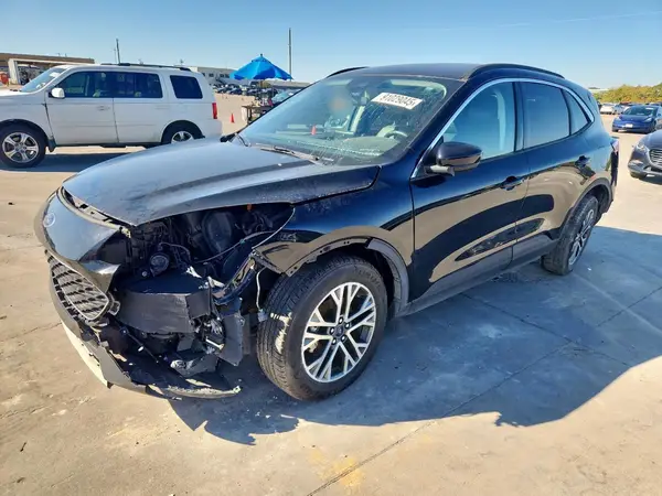 1FMCU0CZ3MUA40160 2021 FORD ESCAPE - Image 1