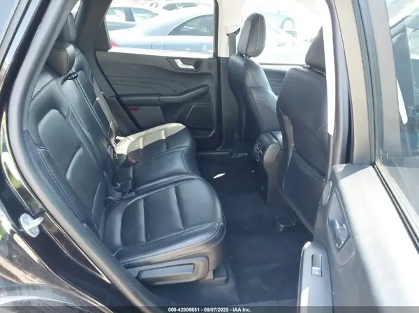 1FMCU0CZ6MUB03638 2021 FORD ESCAPE - Image 8