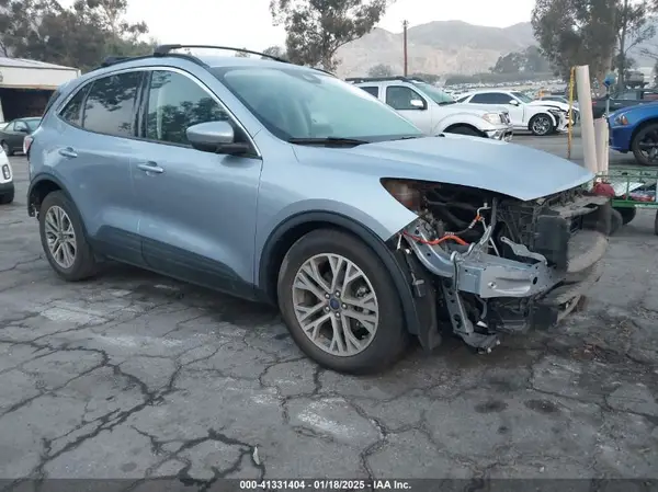1FMCU0CZ8NUA26529 2022 FORD ESCAPE - Image 1