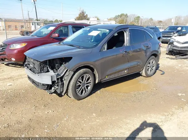 1FMCU0CZ9MUA77102 2021 FORD ESCAPE - Image 2
