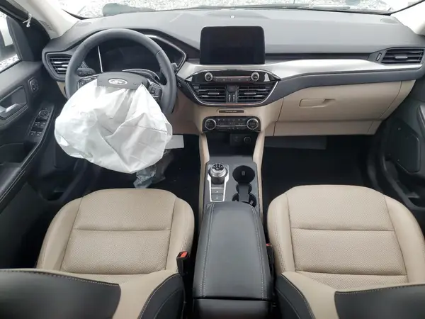 1FMCU0DZ4MUA15864 2021 FORD ESCAPE - Image 8
