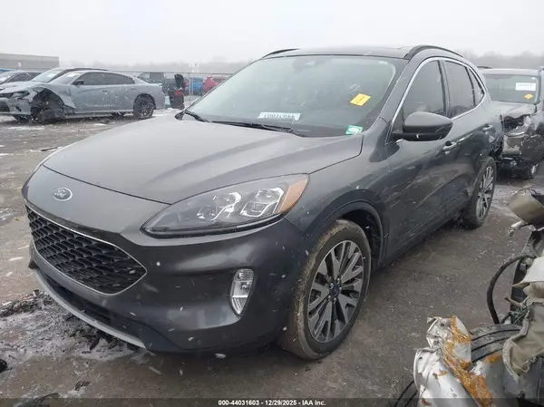 1FMCU0DZ6NUA89711 2022 FORD ESCAPE - Image 2