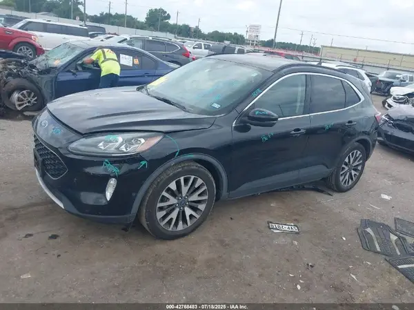 1FMCU0DZXLUA54246 2020 FORD ESCAPE - Image 2