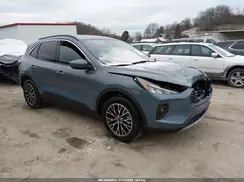 1FMCU0E11PUB06216 2023 FORD ESCAPE