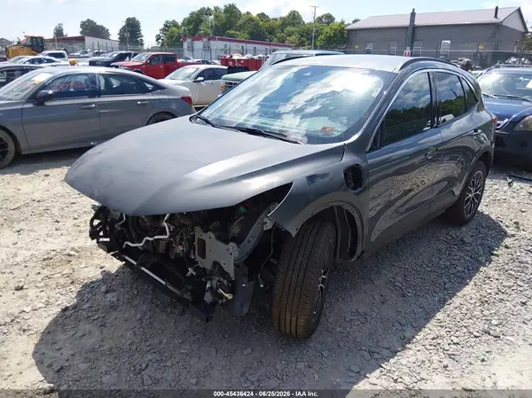 1FMCU0E13RUB04180 2024 FORD ESCAPE - Image 2