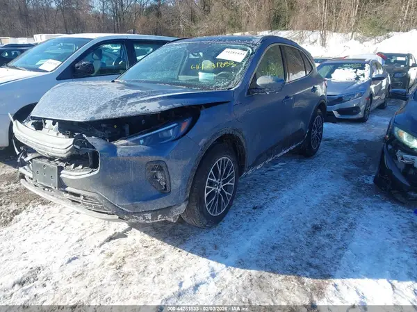 1FMCU0E14RUA18022 2024 FORD ESCAPE - Image 2