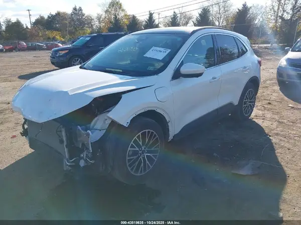 1FMCU0E15PUB39638 2023 FORD ESCAPE - Image 2