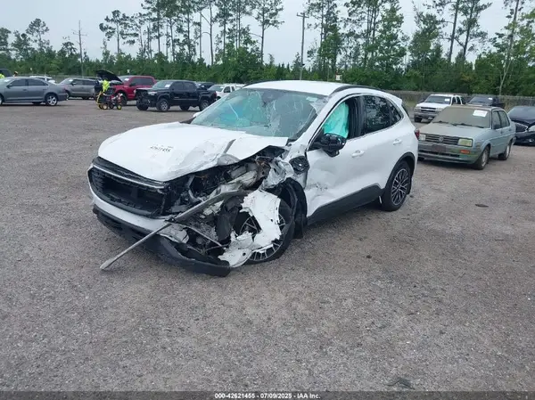 1FMCU0E16PUA75559 2023 FORD ESCAPE - Image 2