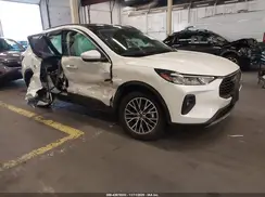 1FMCU0E17SUA18781 2025 FORD ESCAPE