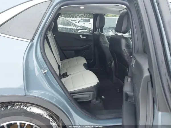 1FMCU0E1XSUA32237 2025 FORD ESCAPE - Image 8