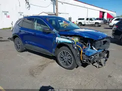 1FMCU0EZ9NUB69289 2022 FORD ESCAPE