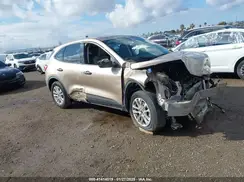1FMCU0F60MUA29652 2021 FORD ESCAPE