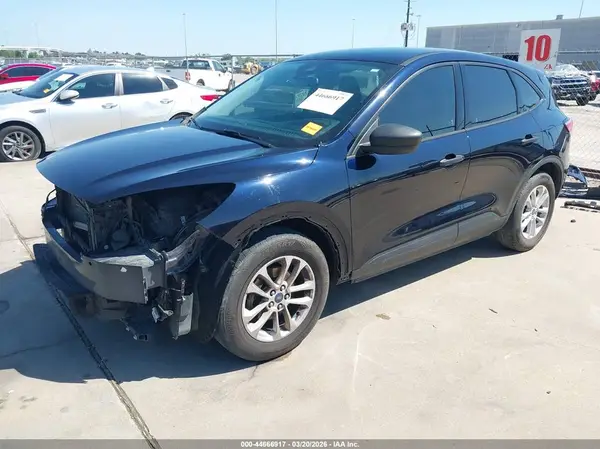 1FMCU0F60MUA45561 2021 FORD ESCAPE - Image 2