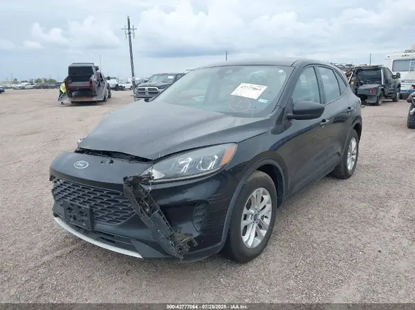 1FMCU0F62LUA38822 2020 FORD ESCAPE - Image 2