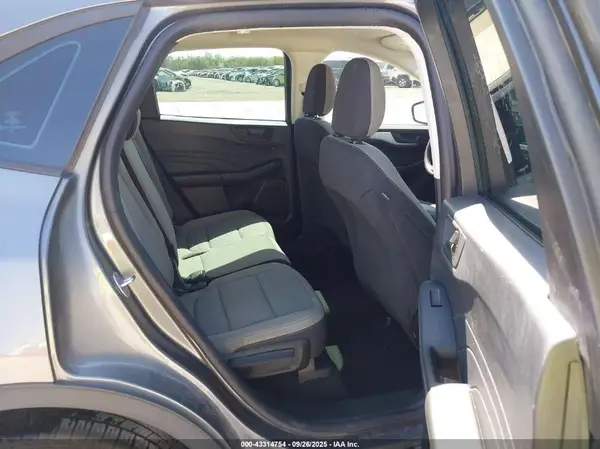 1FMCU0F62NUA31176 2022 FORD ESCAPE - Image 8