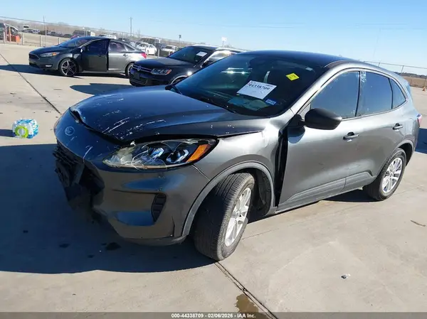 1FMCU0F63LUA31412 2020 FORD ESCAPE - Image 2