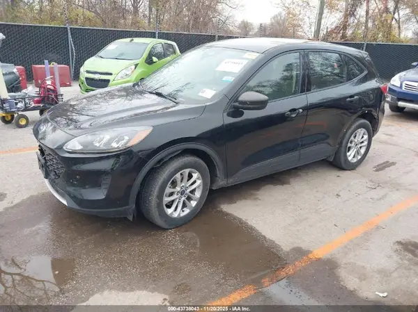 1FMCU0F63LUB38587 2020 FORD ESCAPE - Image 2