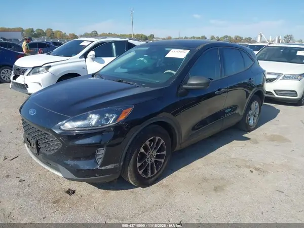 1FMCU0F65MUA33972 2021 FORD ESCAPE - Image 2
