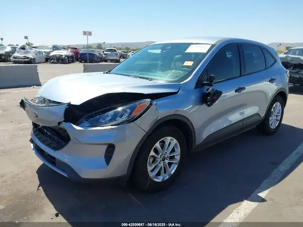 1FMCU0F65NUA10225 2022 FORD ESCAPE - Image 2