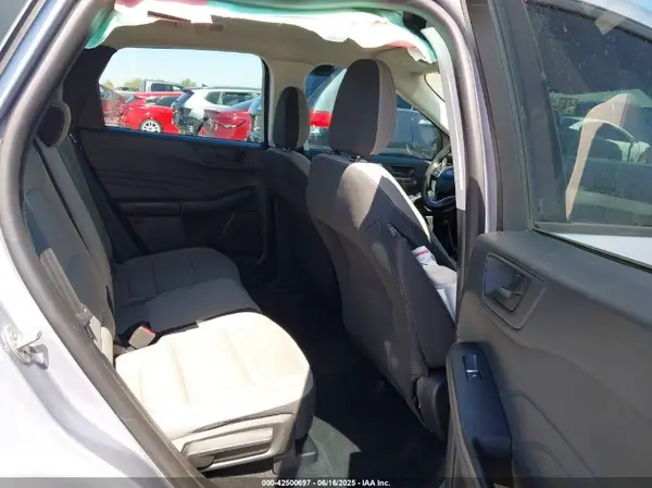 1FMCU0F65NUA10225 2022 FORD ESCAPE - Image 8