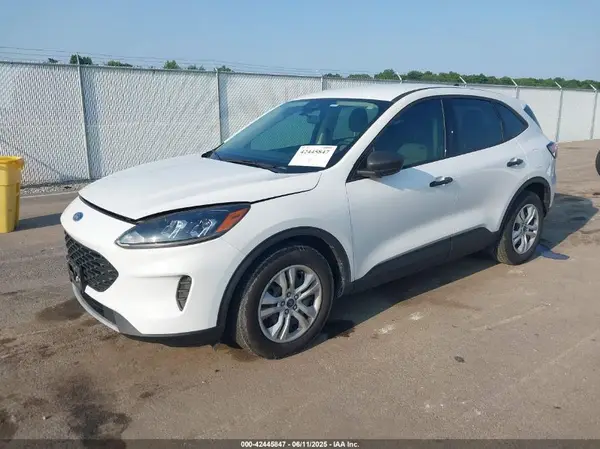 1FMCU0F66LUB40088 2020 FORD ESCAPE - Image 2