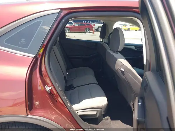1FMCU0F66MUA47377 2021 FORD ESCAPE - Image 8