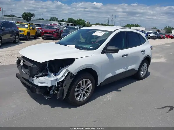 1FMCU0F66NUB56746 2022 FORD ESCAPE - Image 2