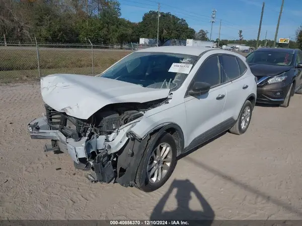 1FMCU0F67LUA06013 2020 FORD ESCAPE - Image 2