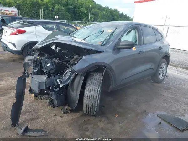 1FMCU0F68MUA31746 2021 FORD ESCAPE - Image 2