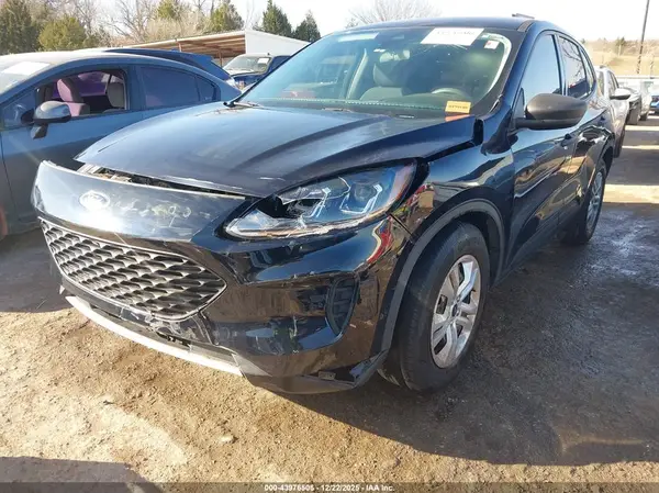 1FMCU0F68MUA49504 2021 FORD ESCAPE - Image 2