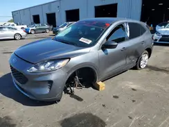 1FMCU0F68NUA26452 2022 FORD ESCAPE