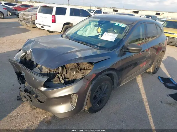 1FMCU0F69LUA55195 2020 FORD ESCAPE - Image 2