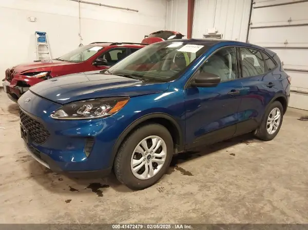 1FMCU0F69NUA90502 2022 FORD ESCAPE - Image 2