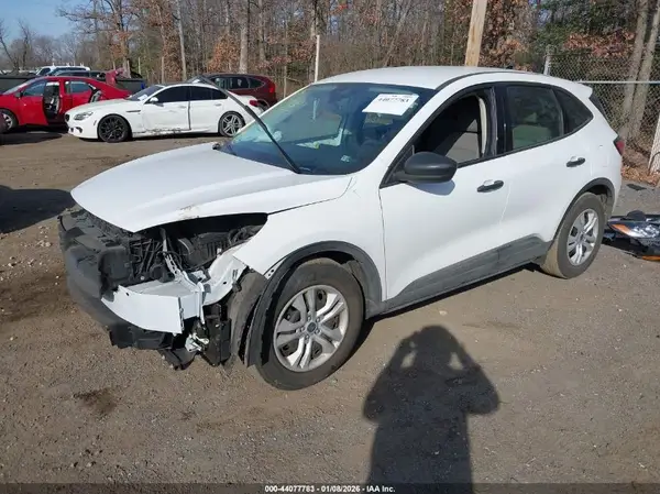 1FMCU0F6XLUA24733 2020 FORD ESCAPE - Image 2