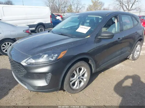 1FMCU0F6XLUB62546 2020 FORD ESCAPE - Image 2