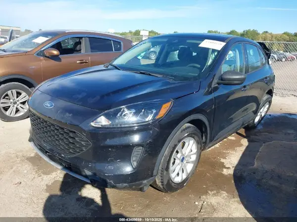 1FMCU0F6XLUB97989 2020 FORD ESCAPE - Image 2