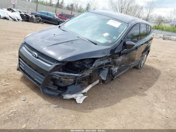 1FMCU0F70GUA06739 2016 FORD ESCAPE - Image 2