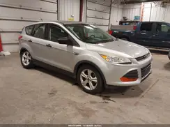 1FMCU0F70GUA52863 2016 FORD ESCAPE