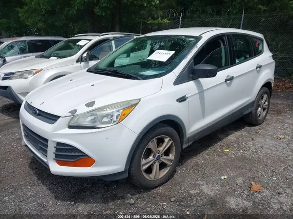 1FMCU0F70GUB15685 2016 FORD ESCAPE - Image 2