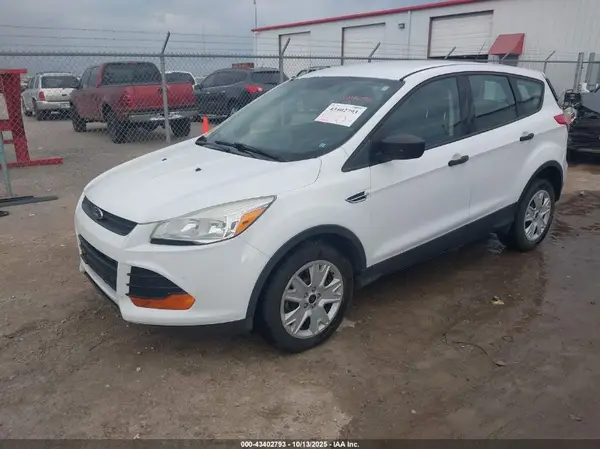 1FMCU0F70GUB72338 2016 FORD ESCAPE - Image 2