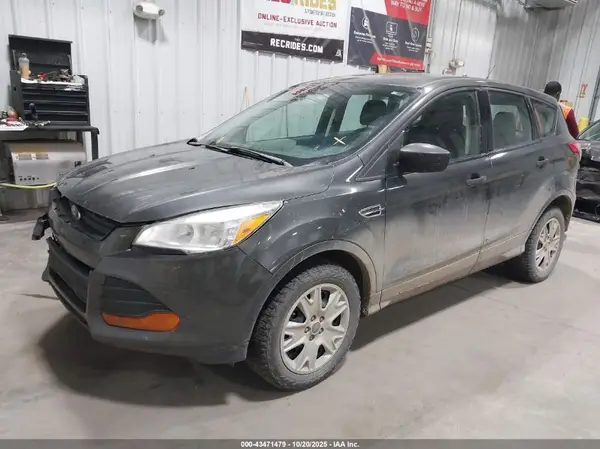 1FMCU0F70GUC41559 2016 FORD ESCAPE - Image 2