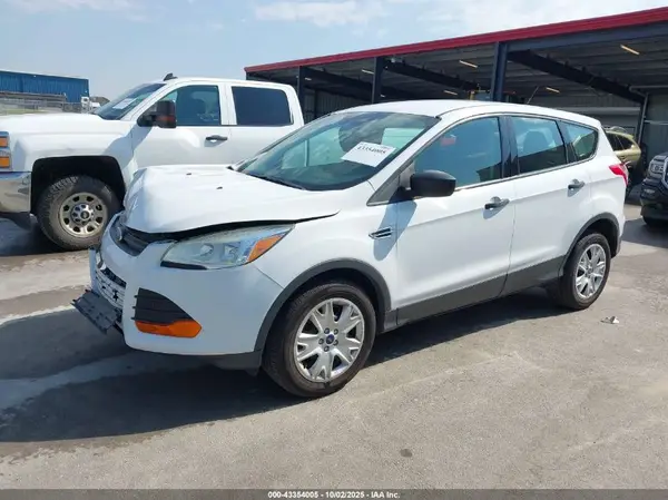 1FMCU0F70GUC42226 2016 FORD ESCAPE - Image 2