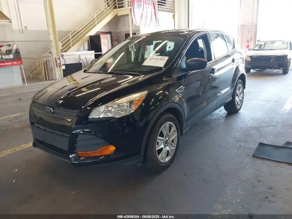 1FMCU0F70GUC60726 2016 FORD ESCAPE - Image 2